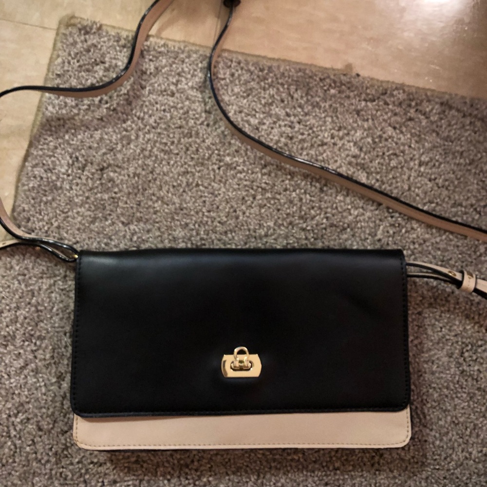 Black/Cream Crossbody